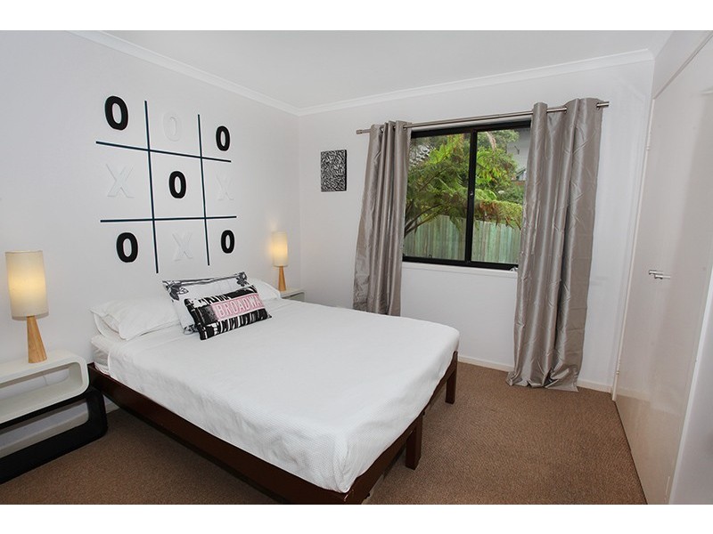 9 Vivian Street, Highworth QLD 4560
