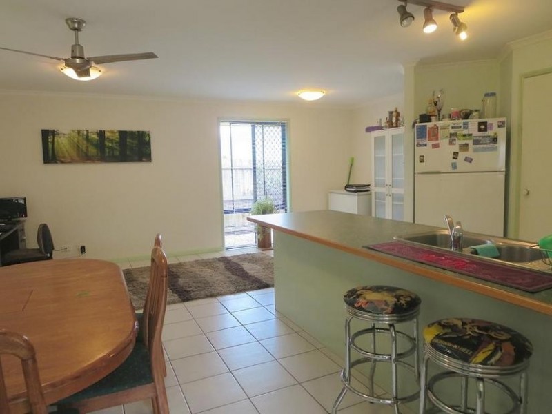 13 Robertson Drive, Burnside QLD 4560