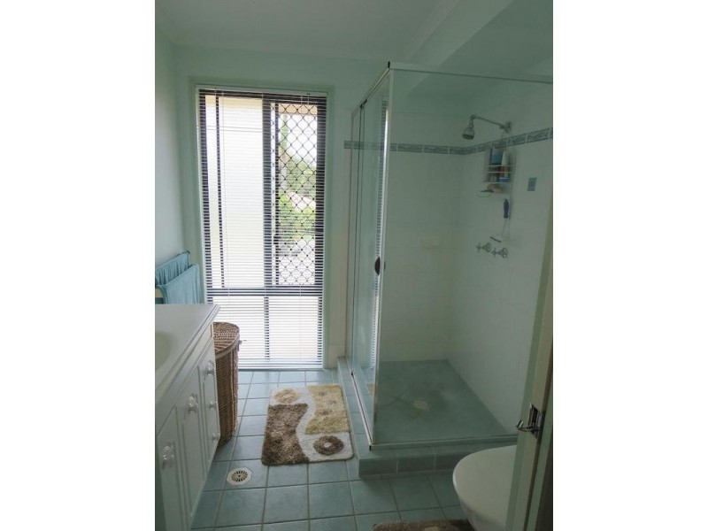 13 Robertson Drive, Burnside QLD 4560