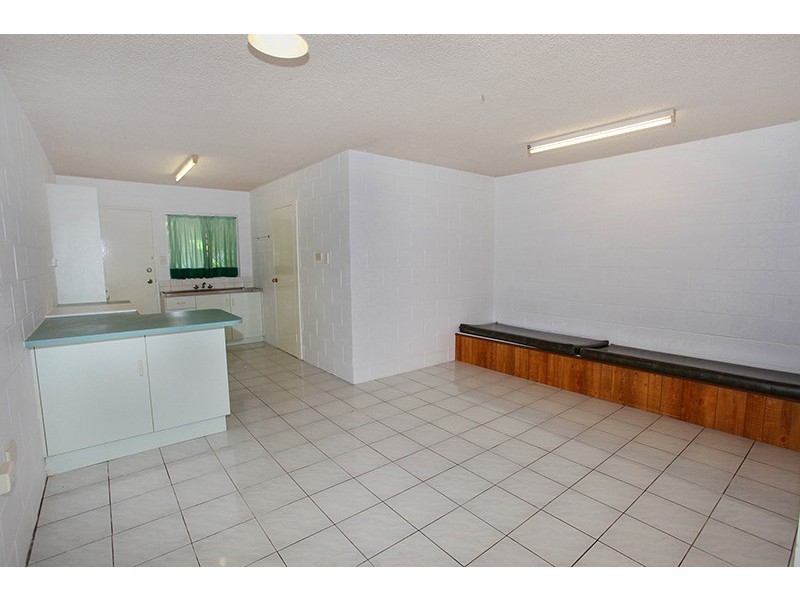 1/696 Bli Bli Road, Nambour QLD 4560