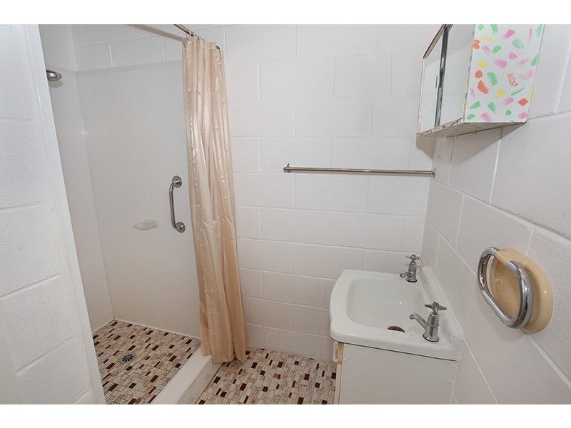 1/696 Bli Bli Road, Nambour QLD 4560