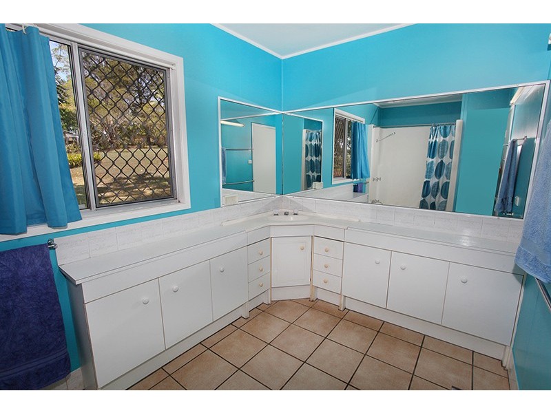 32 Kerrs Lane, Coes Creek QLD 4560