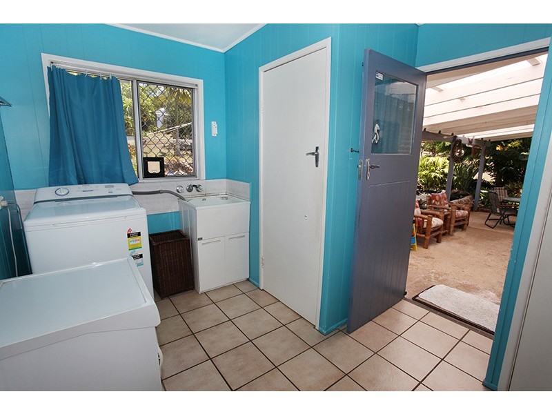32 Kerrs Lane, Coes Creek QLD 4560