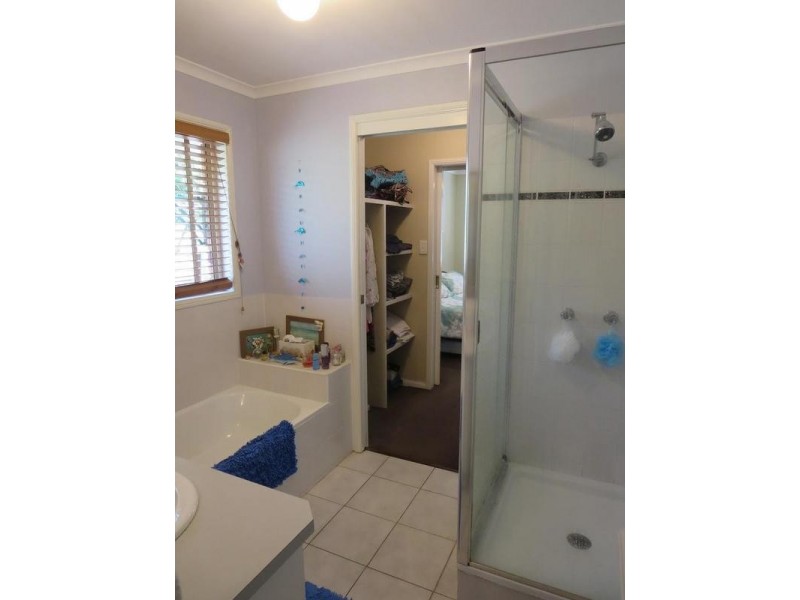 5 Moodie Court, Woombye QLD 4559