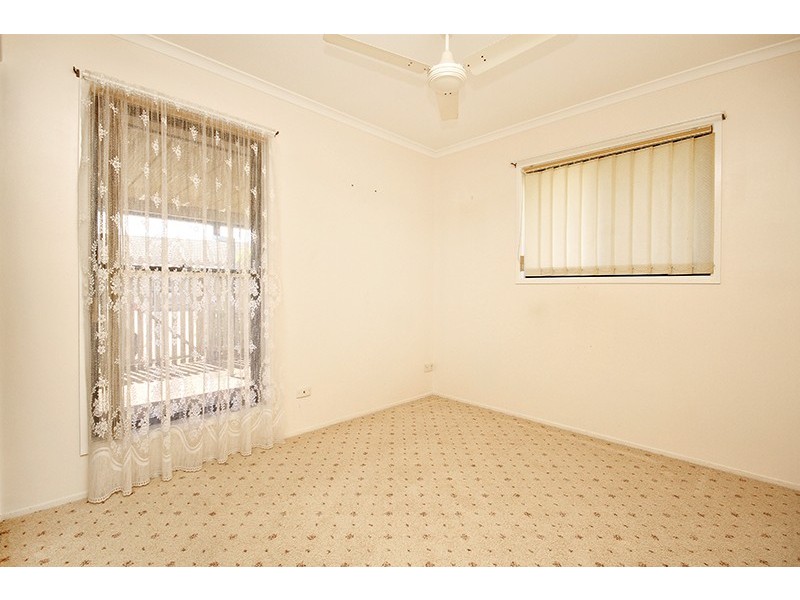 203/4 Melody Crt, Warana QLD 4575