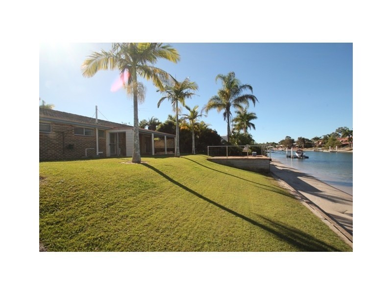 33 Schirrmann Drive, Maroochydore QLD 4558