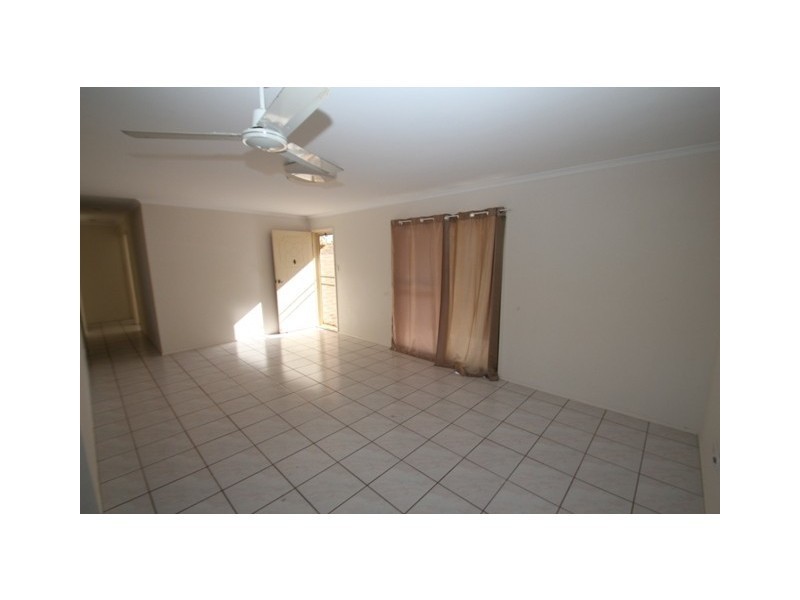 33 Schirrmann Drive, Maroochydore QLD 4558