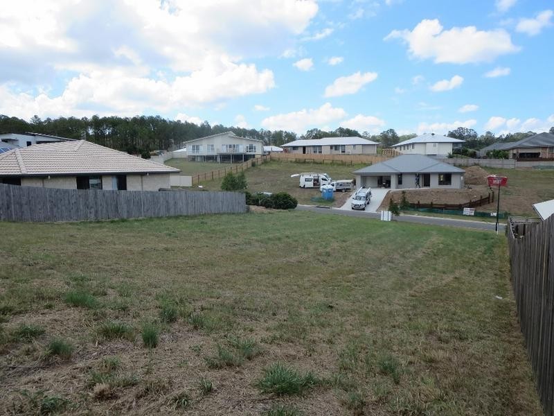 61 Robertson Drive, Burnside QLD 4560