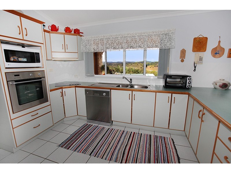 3 Strathford Avenue, Nambour QLD 4560