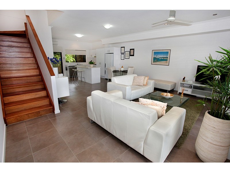 2/19 Webster Road, Nambour QLD 4560