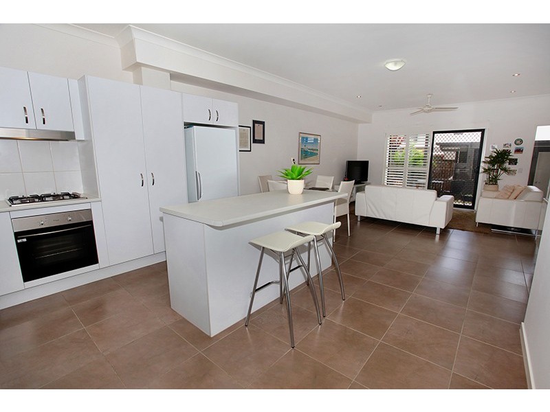 2/19 Webster Road, Nambour QLD 4560