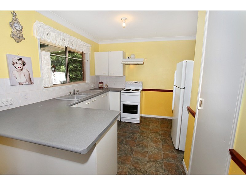 38 Kentia Street, Highworth QLD 4560
