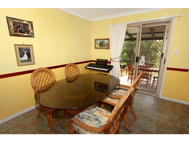 38 Kentia Street, Highworth QLD 4560