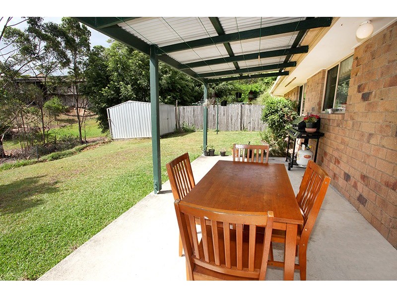 38 Kentia Street, Highworth QLD 4560