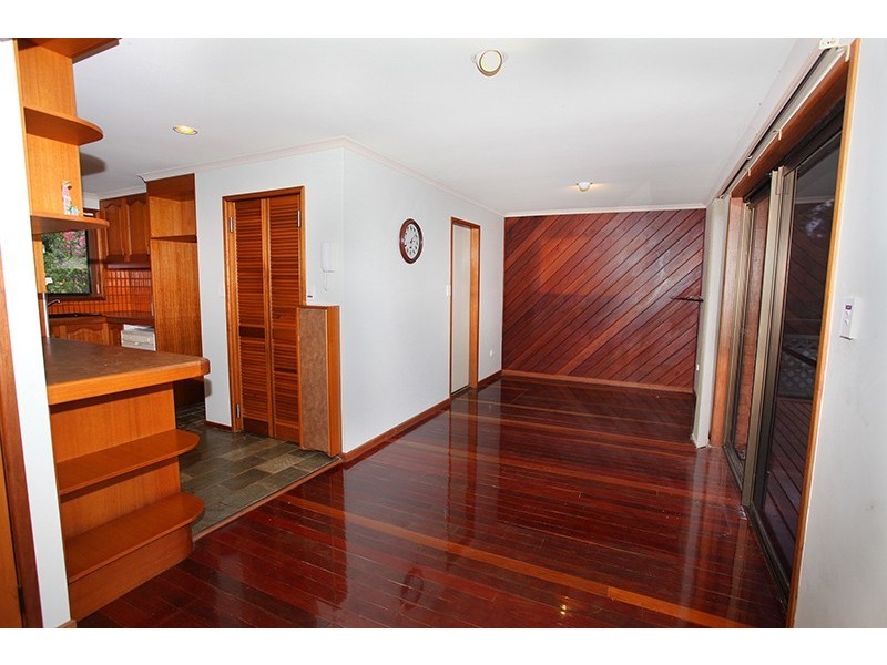 74 Towen Mountain Road, Towen Mountain QLD 4560