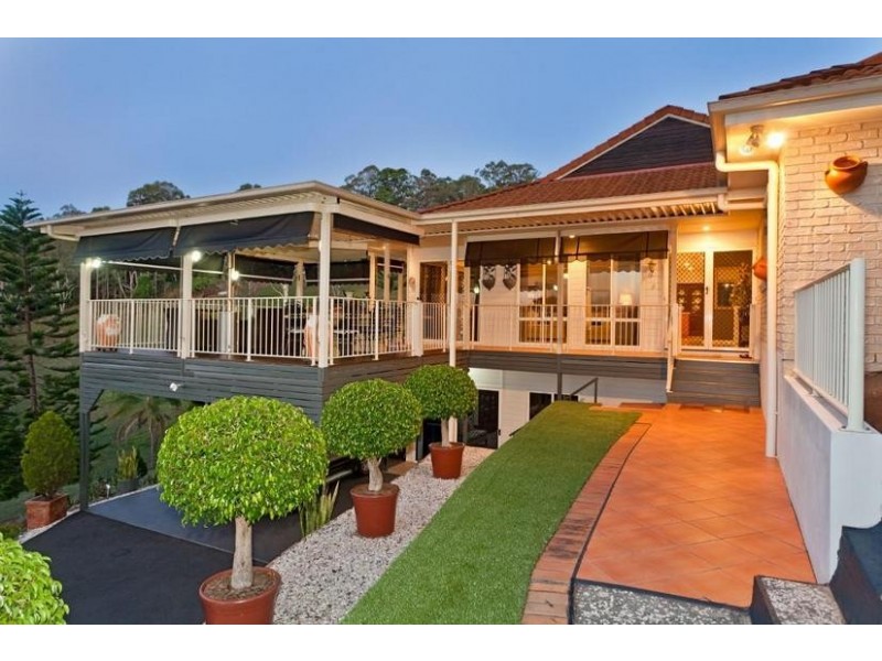 33 Panorama Dve, Nambour QLD 4560
