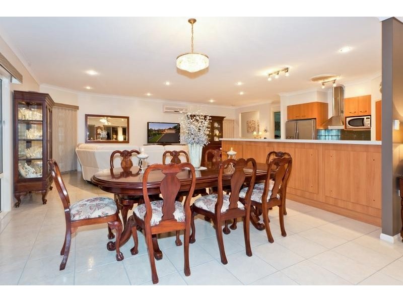 33 Panorama Dve, Nambour QLD 4560