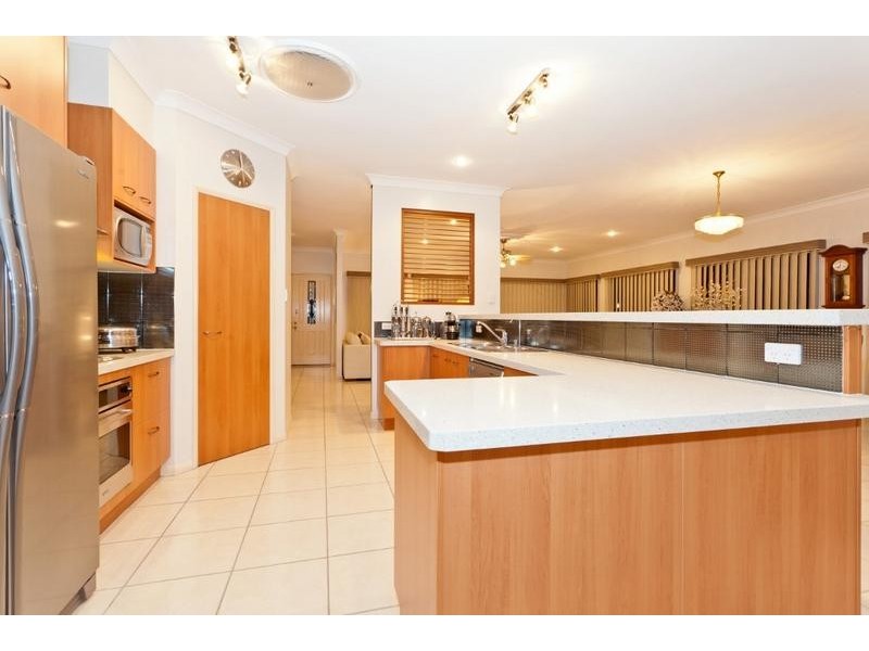 33 Panorama Dve, Nambour QLD 4560