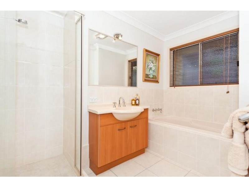 33 Panorama Dve, Nambour QLD 4560