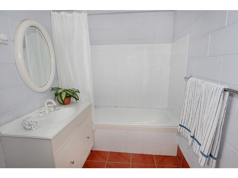 3 Titania Court, Coes Creek QLD 4560