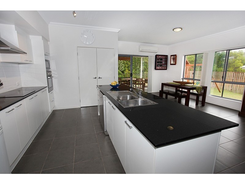 6 Expectation Circuit, Nambour QLD 4560