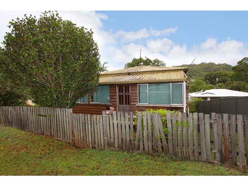 19 William Street, Nambour QLD 4560