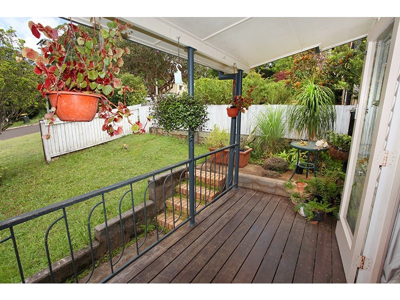 4 Hill Street, Palmwoods QLD 4555