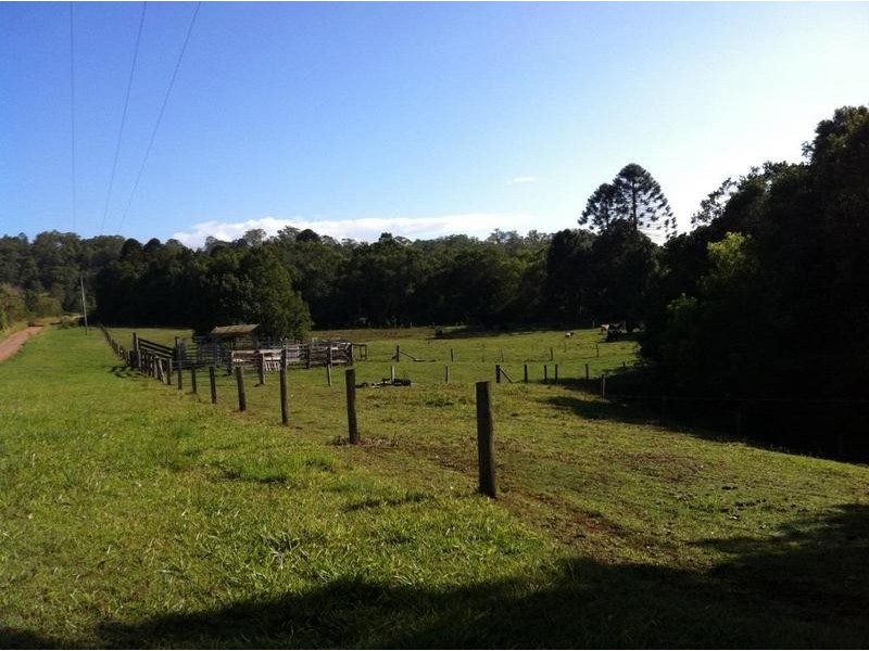 150 North Arm Road, North Arm QLD 4561