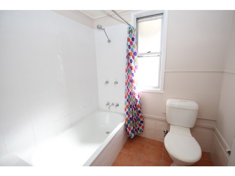 5 Tamper Street, Nambour QLD 4560