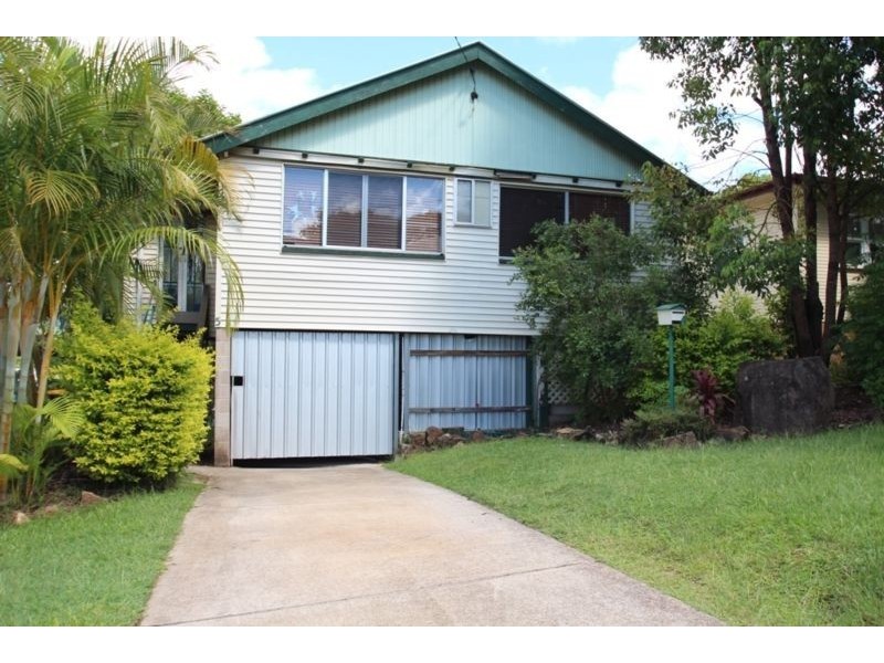 5 Tamper Street, Nambour QLD 4560