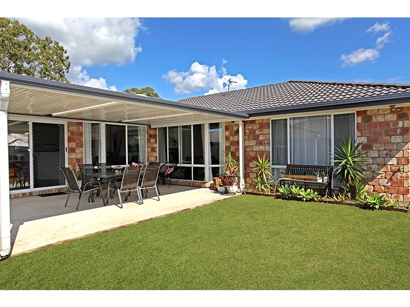 4 Griffin Place, Coes Creek QLD 4560
