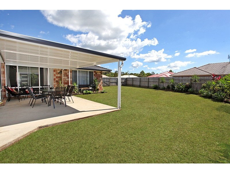 4 Griffin Place, Coes Creek QLD 4560