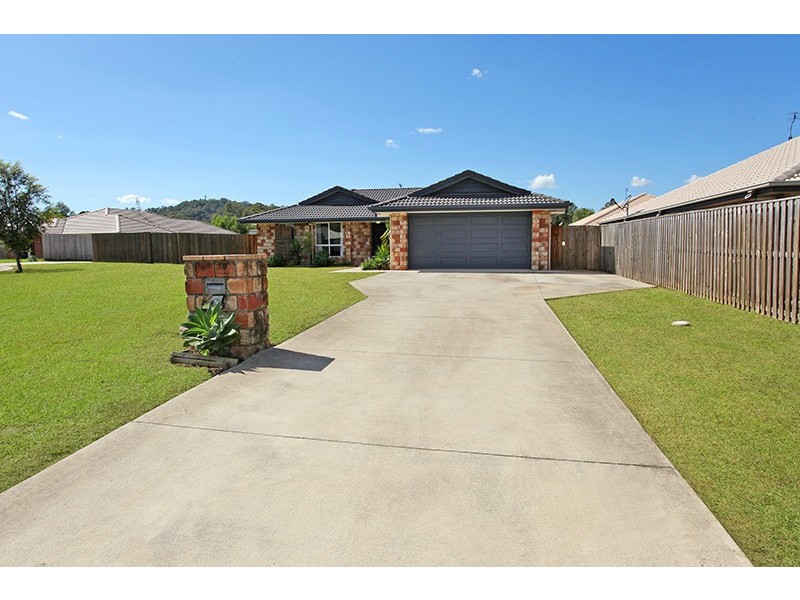 4 Griffin Place, Coes Creek QLD 4560