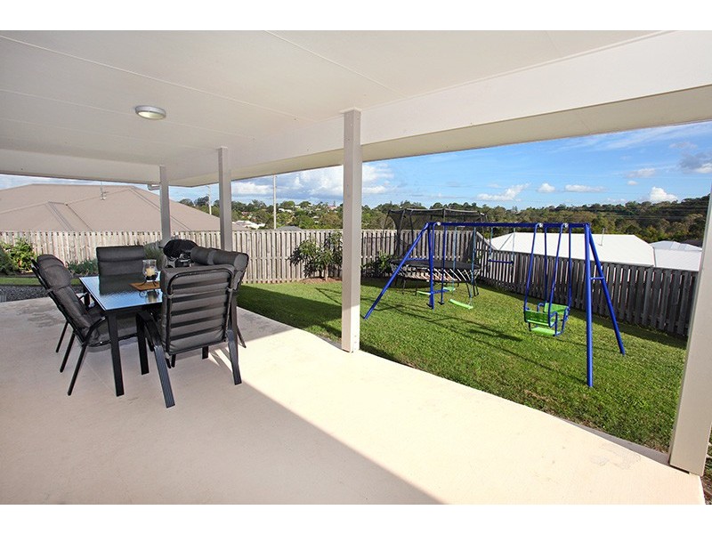 5 Dream Court, Nambour QLD 4560