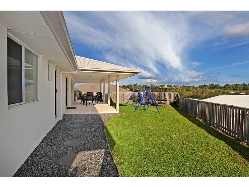 5 Dream Court, Nambour QLD 4560