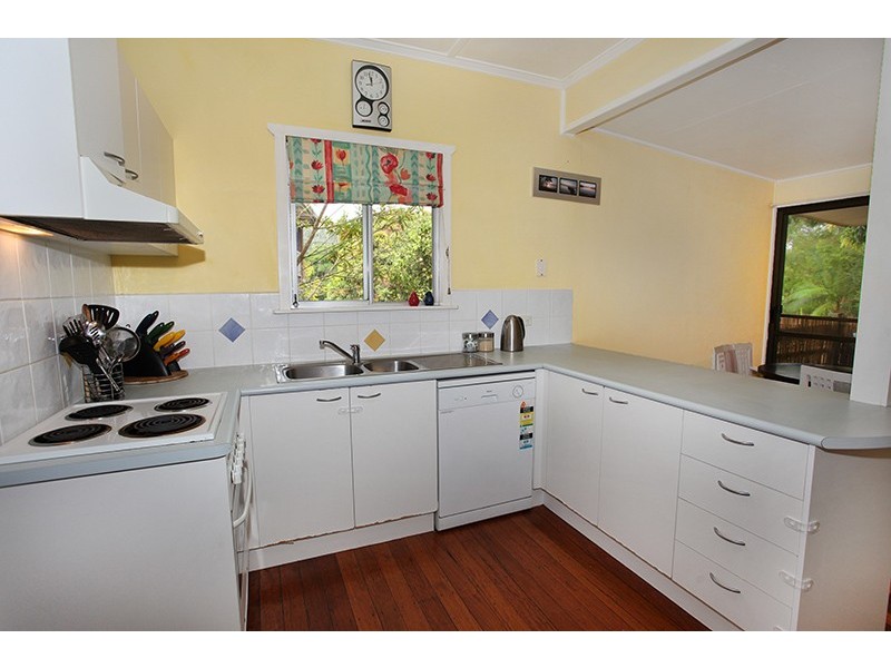 9 Aspland St, Nambour QLD 4560