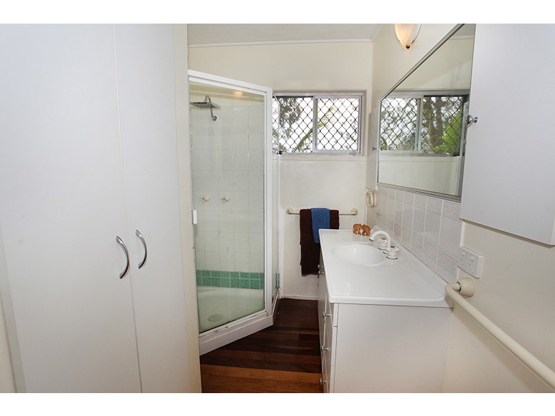 10 Dandenong Street, Burnside QLD 4560