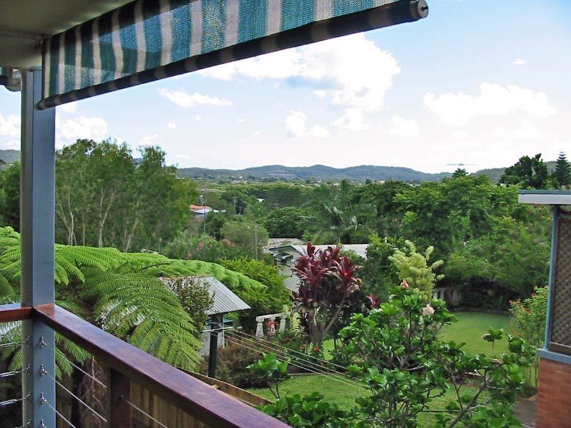 10 Dandenong Street, Burnside QLD 4560