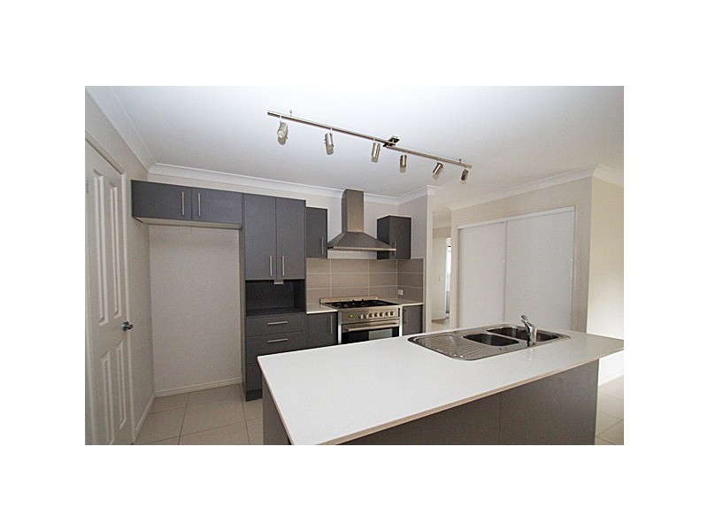 17 Anticipation Close, Nambour QLD 4560