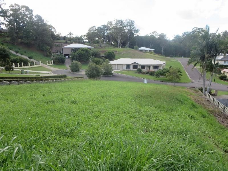 61 Lachlan Ave, Nambour QLD 4560