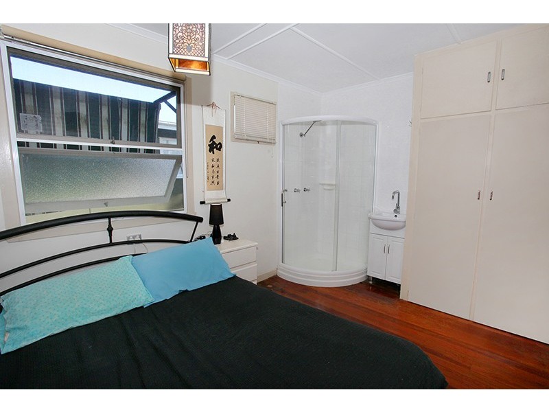 13 Alexandra Avenue, Nambour QLD 4560