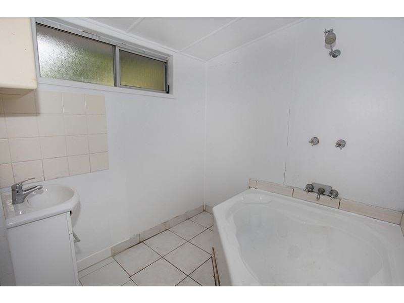 2 Webster Road, Nambour QLD 4560
