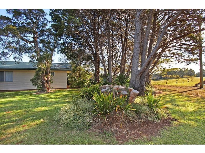 96 Western Ave, Montville QLD 4560