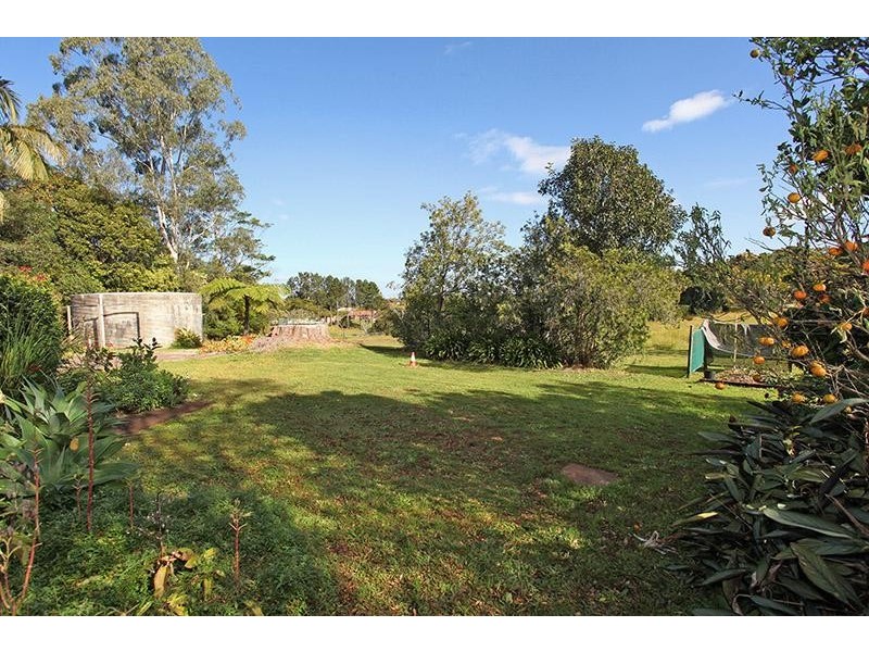 96 Western Ave, Montville QLD 4560
