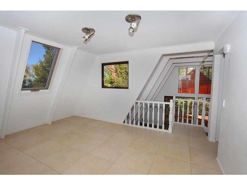 3 Nora Court, Burnside QLD 4560