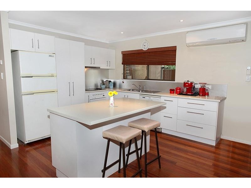 1 Bangalow Street, Highworth QLD 4560