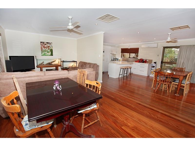 1 Bangalow Street, Highworth QLD 4560