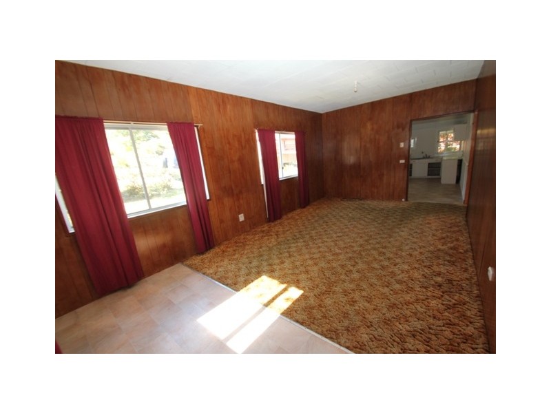 146 HOWARD STREET, Nambour QLD 4560