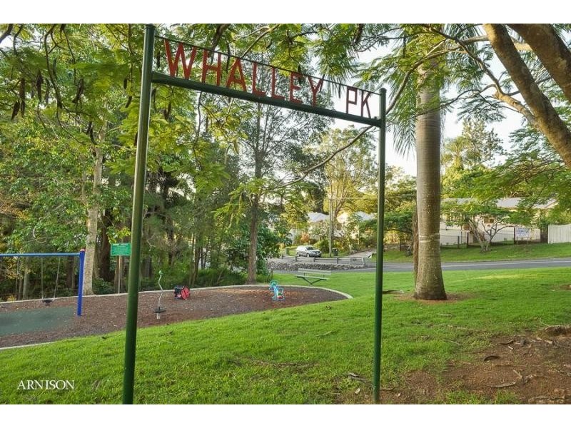 2 Mount Pleasant Rd, Nambour QLD 4560