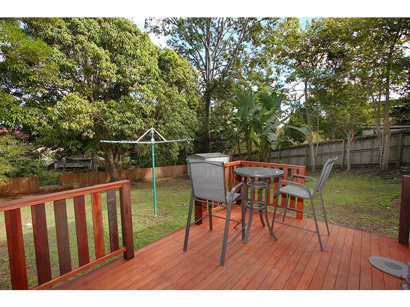 11 Mount Pleasant Rd, Nambour QLD 4560